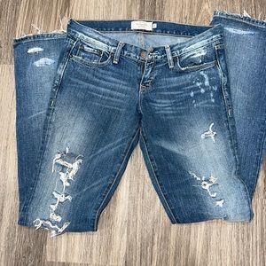 Abercrombie & Fitch : Low rise flares 2R